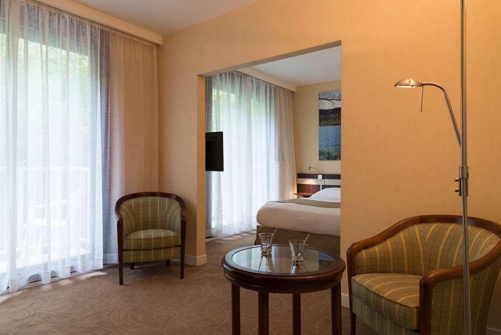วีลา บอร์เกเซ ดิ ออรจินัล เรอแล Hotel Greoux-les-Bains ห้อง รูปภาพ