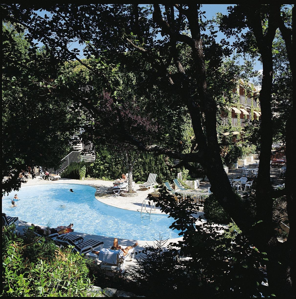 วีลา บอร์เกเซ ดิ ออรจินัล เรอแล Hotel Greoux-les-Bains ภายนอก รูปภาพ