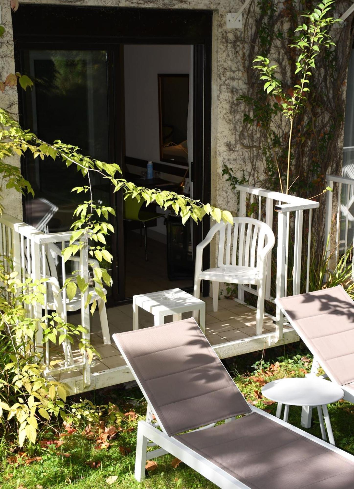 วีลา บอร์เกเซ ดิ ออรจินัล เรอแล Hotel Greoux-les-Bains ภายนอก รูปภาพ