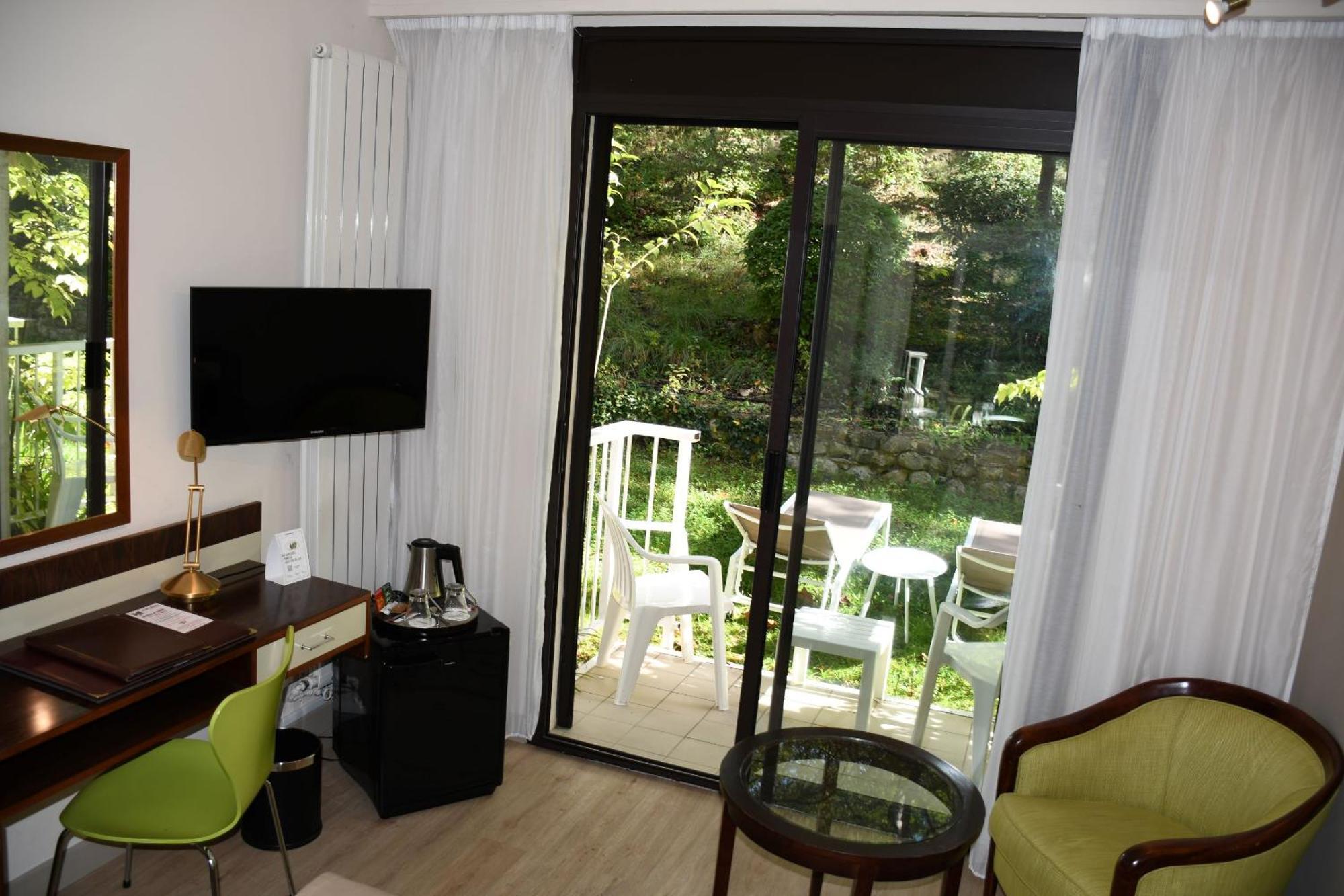 วีลา บอร์เกเซ ดิ ออรจินัล เรอแล Hotel Greoux-les-Bains ภายนอก รูปภาพ
