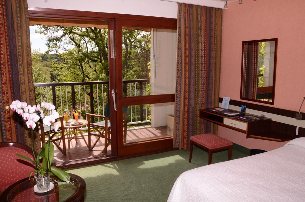 วีลา บอร์เกเซ ดิ ออรจินัล เรอแล Hotel Greoux-les-Bains ภายนอก รูปภาพ